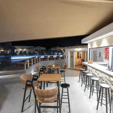 Апарт-отель Alexandros Mykonos 4*