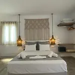 Alexandros Mykonos