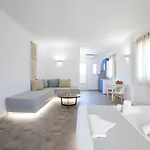 Alexandros Mykonos Klouvas