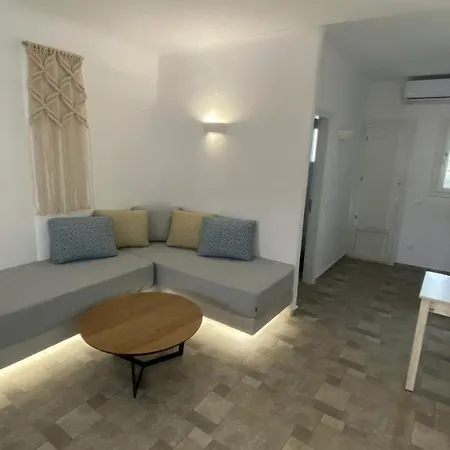 Alexandros Mykonos Aparthotel 2*