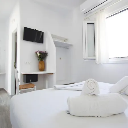 Alexandros Mykonos 2*