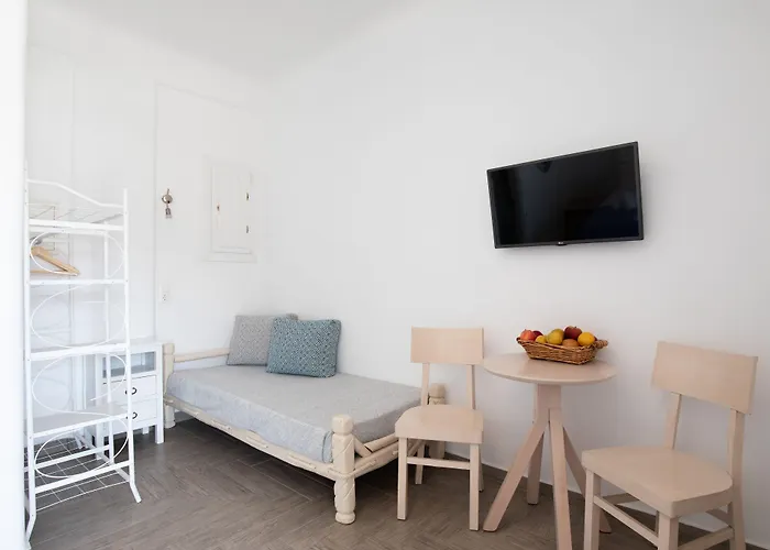 Alexandros Mykonos Kluvász