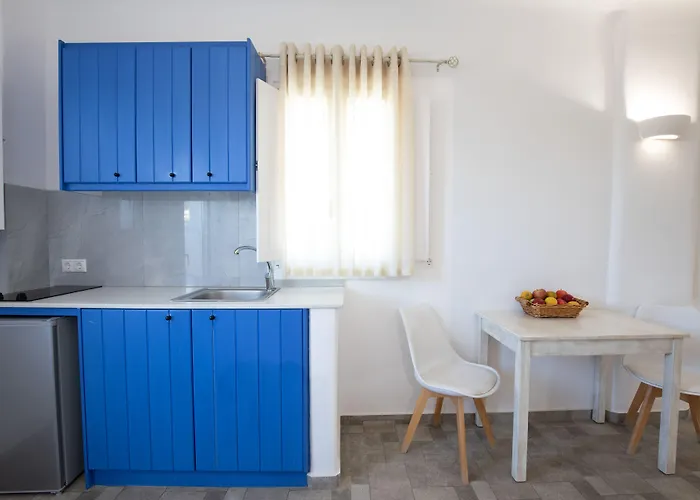 Alexandros Mykonos Kluvász